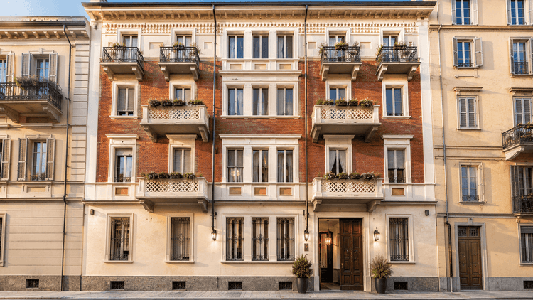 Via Cesare Balbo 28 II