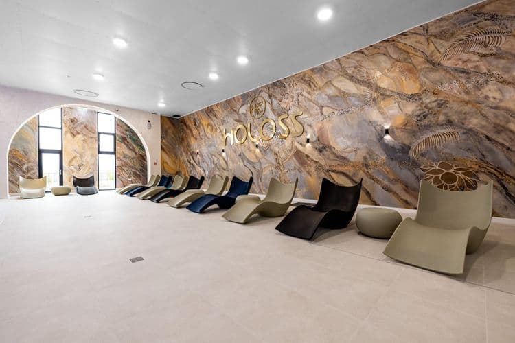 Centrul Medical Maria by Holoss Group IV